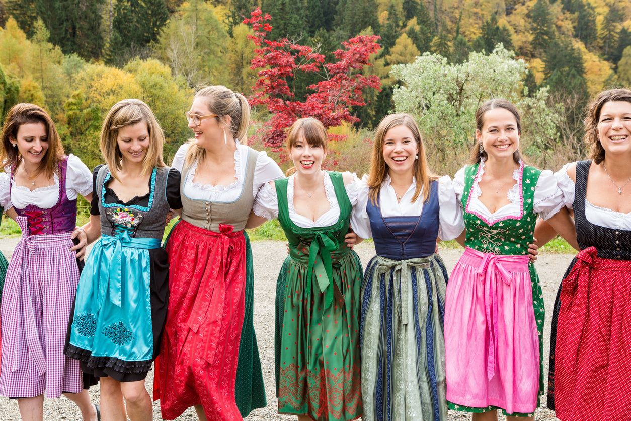 Schnucki: Where Every Body Rocks the Bavarian Vibe!